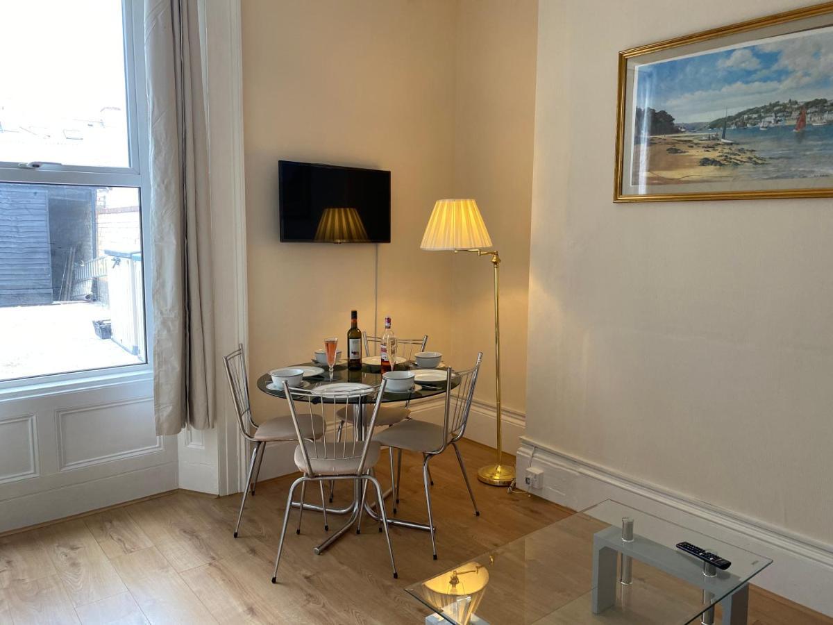 Serviced Property Apartment 1 พลีมัธ ภายนอก รูปภาพ