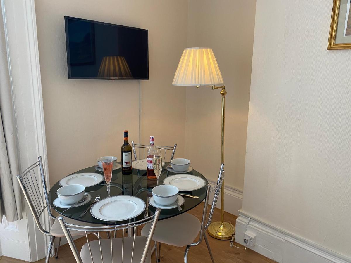 Serviced Property Apartment 1 พลีมัธ ภายนอก รูปภาพ
